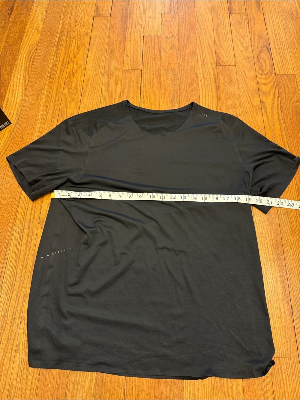 Lululemon fast and free shirt, size large, no tags, never been worn